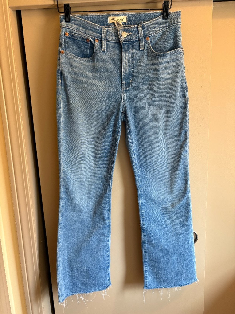 Madewell mid-rise kick-out jeans size 27